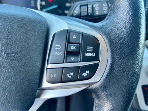 Used 2021 Ford Explorer XLT w/ Equipment Group 202A image 27