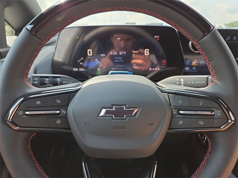New 2025 Chevrolet Equinox EV RS image 11