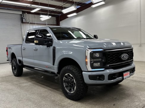 Used 2024 Ford F250 Lariat w/ Lariat Ultimate Package image 38