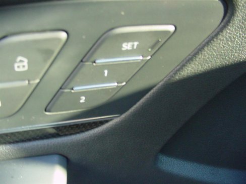 Used 2022 Audi SQ5 Premium image 35