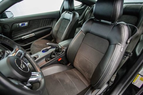 Used 2018 Ford Mustang Premium w/ Ecoboost Performance Package image 19