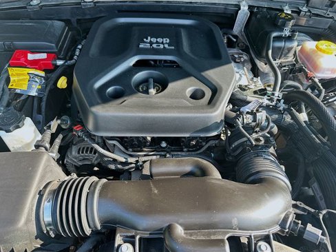 Used 2023 Jeep Wrangler Sport image 29