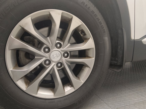 Used 2020 Hyundai Santa Fe SEL image 31