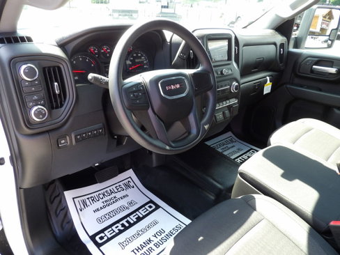 Used 2024 GMC Sierra 3500 Pro image 16