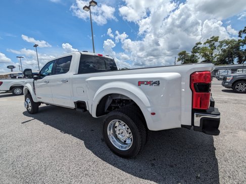 New 2025 Ford F450 Lariat w/ Lariat Ultimate Package image 8