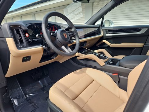 New 2026 Porsche Cayenne image 4