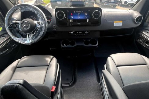 New 2025 Mercedes-Benz Sprinter 2500 image 5