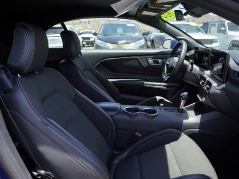 Used 2024 Ford Mustang EcoBoost image 24