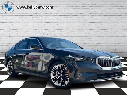 Certified 2024 BMW 530i xDrive image 1