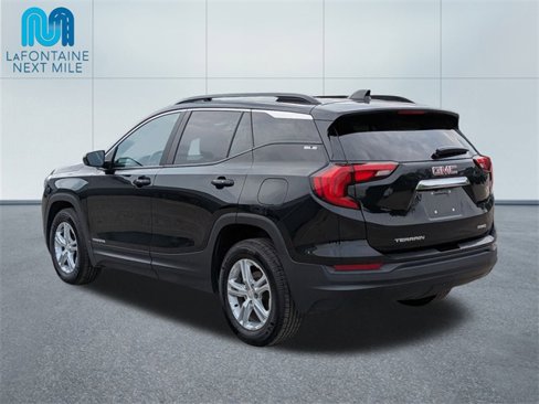 Used 2021 GMC Terrain SLE image 3