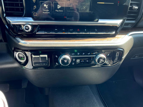 Used 2023 GMC Sierra 1500 SLE image 19
