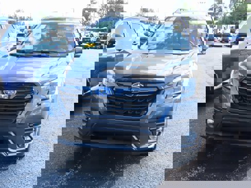 Used 2023 Subaru Forester Limited image 3