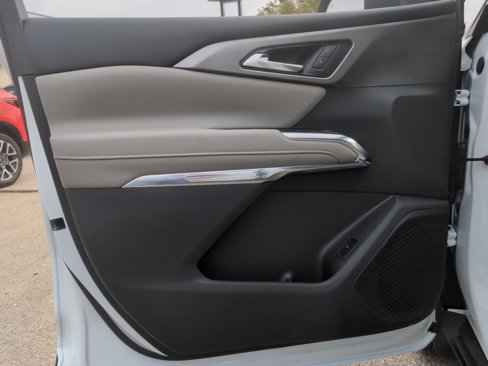 New 2026 Chevrolet Traverse LT w/ Sun and Wheel Package image 23