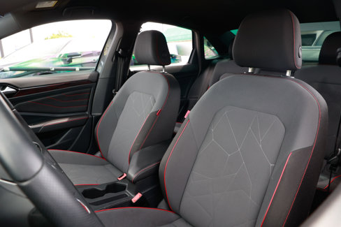 Used 2024 Volkswagen Jetta GLI 40th Anniversary Edition image 8