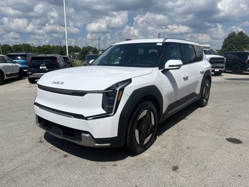 New 2026 Kia EV9 Wind image 3