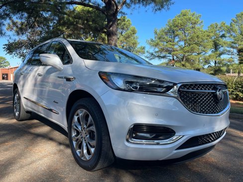 Used 2021 Buick Enclave Avenir w/ Avenir Technology Package image 7