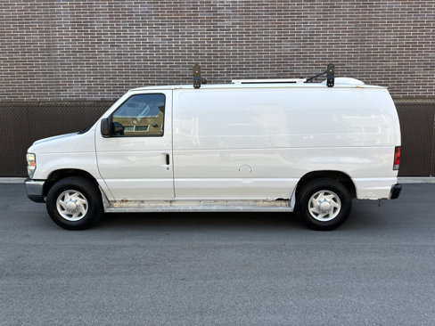 Used 2008 Ford E-250 and Econoline 250 image 1