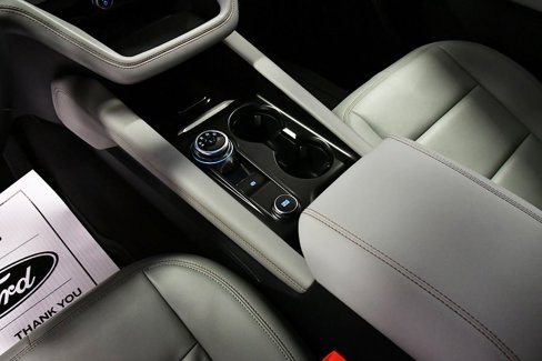 Used 2025 Ford Explorer Active w/ Active Comfort Package image 23