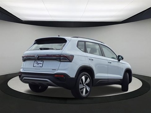New 2025 Volkswagen Taos S image 7