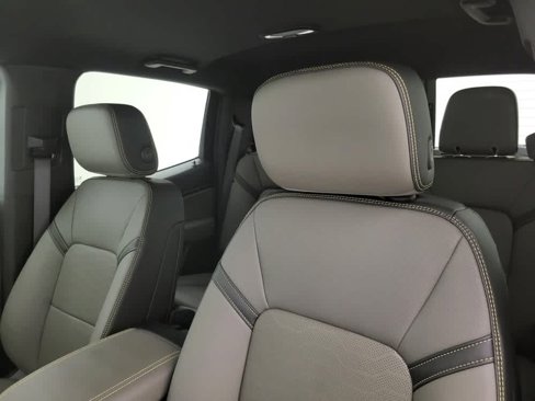 New 2025 Chevrolet Colorado ZR2 w/ Technology Package image 40