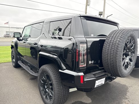 New 2026 GMC Hummer EV SUV image 6