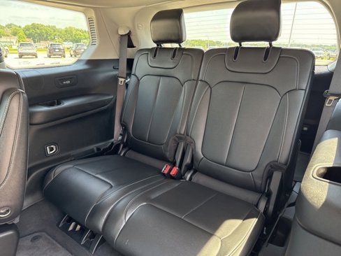 Used 2023 Jeep Grand Cherokee L Limited image 14