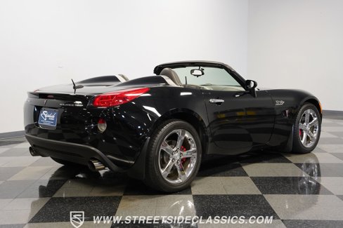 Used 2007 Pontiac Solstice GXP w/ Premium Package image 12