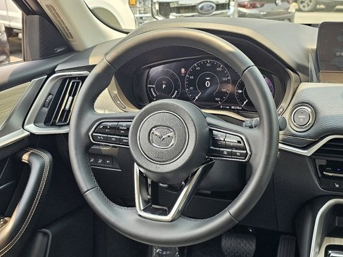 New 2025 MAZDA CX-70 Plug-In Hybrid w/ Premium Pkg image 38