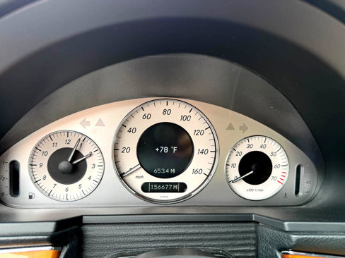 Used 2008 Mercedes-Benz E 550 4MATIC Sedan image 19