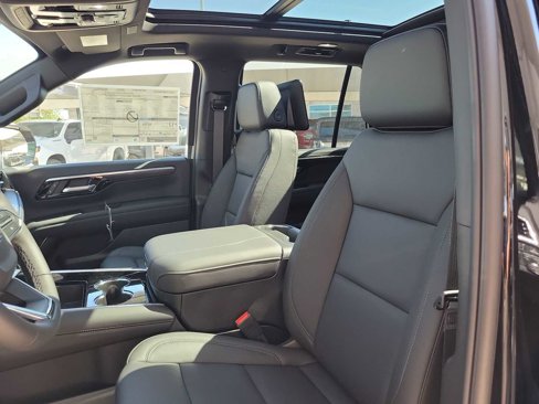 New 2026 Chevrolet Tahoe Z71 image 11
