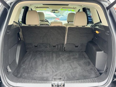 Used 2018 Ford Escape Titanium w/ Ford Safe & Smart Package image 5