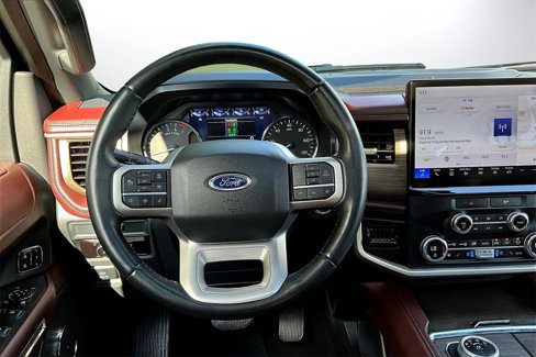 Used 2023 Ford Expedition Max Limited image 10