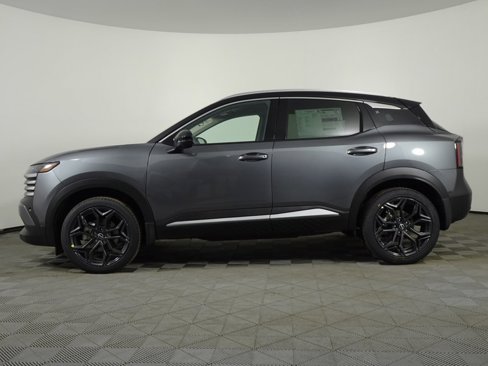 New 2026 Nissan Kicks SR w/ SR Premium Package image 11