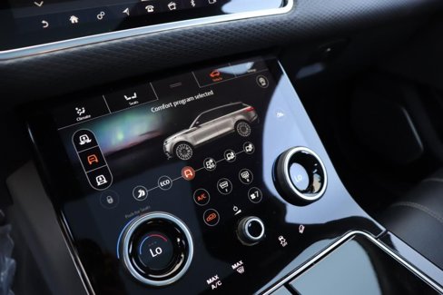Used 2020 Land Rover Range Rover Velar R-Dynamic S image 54