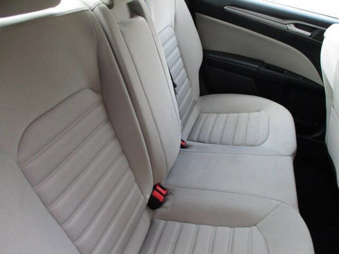 Used 2017 Ford Fusion S image 25