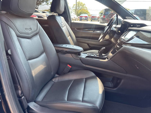 Used 2020 Cadillac XT6 Premium Luxury image 17