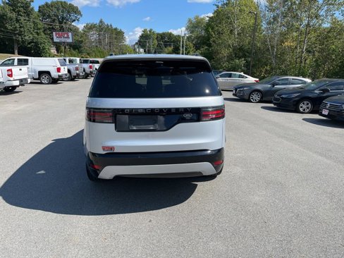 Used 2021 Land Rover Discovery S R-Dynamic image 3