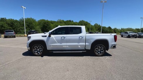 Used 2023 GMC Sierra 1500 SLT w/ X31 Off-Road Package image 5
