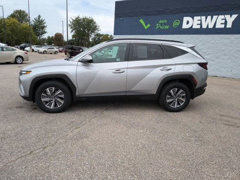 Used 2024 Hyundai Tucson Blue image 2