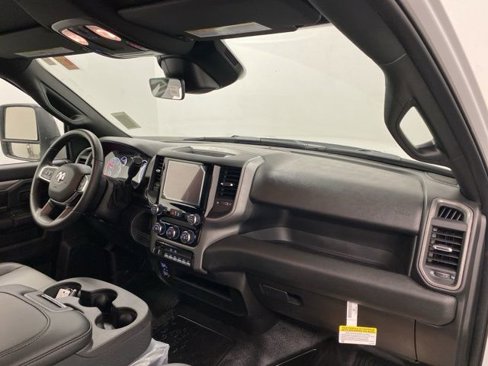 New 2026 RAM 5500 Tradesman image 17