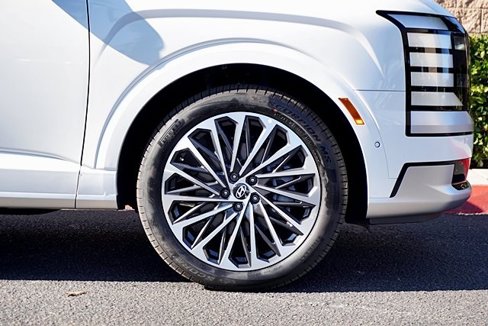New 2026 Hyundai Palisade Calligraphy image 8