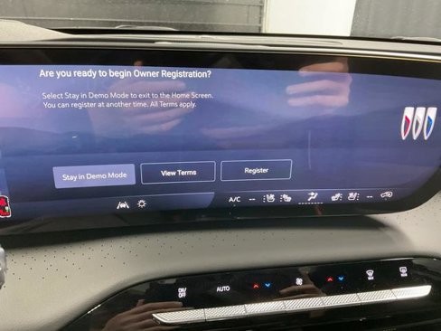 New 2026 Buick Enclave Avenir w/ Super Cruise Package image 16