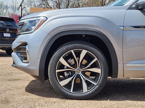 New 2025 Volkswagen Atlas SEL Premium R-Line image 9
