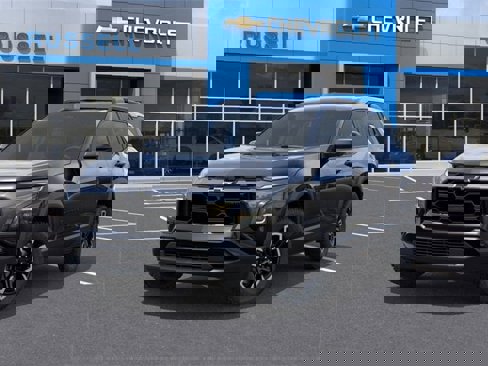 New 2026 Chevrolet Equinox ACTIV w/ Safety and Technology Package image 6