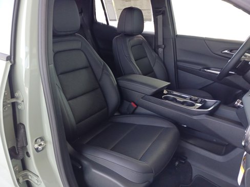 New 2026 Chevrolet Equinox LT w/ Convenience Package II image 25