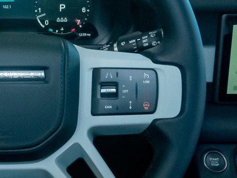 New 2024 Land Rover Defender 90 X-Dynamic SE image 16
