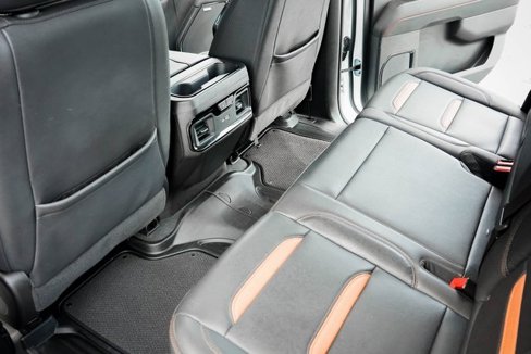 Used 2023 GMC Sierra 1500 AT4 w/ Technology Package image 30