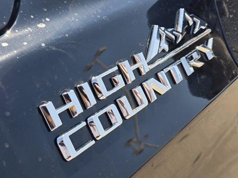 New 2026 Chevrolet Tahoe High Country image 7