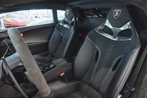 Used 2024 Lamborghini Huracan Sterrato image 23