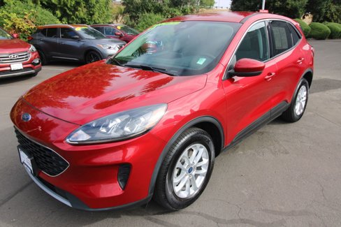 Used 2021 Ford Escape SE image 1